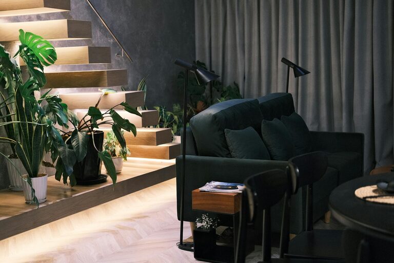 Tips for Creating a Cozy and Inviting Living Room Space